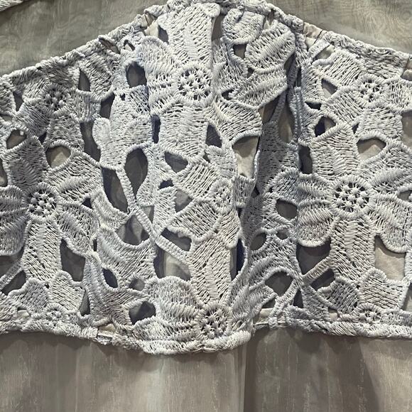 Elegant Blue Lace Mini Dress - Picture 7 of 11